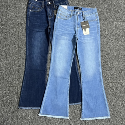 Quần jeans ống loe #024